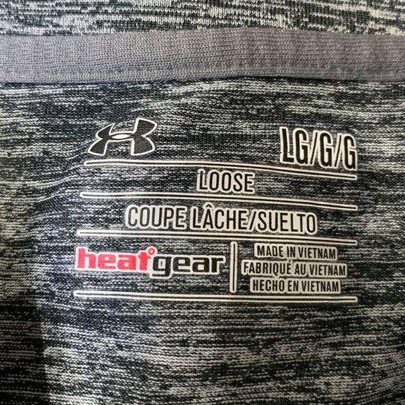 Under Armour Large SE Missouri State University Patch 1/4 Zip Lightweight Top - Picture 4 of 4